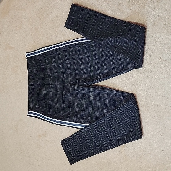 Dynamite Grey Plaid Tuxedo Pattern Highrise Leggings US XS NWT - Picture 5 of 11